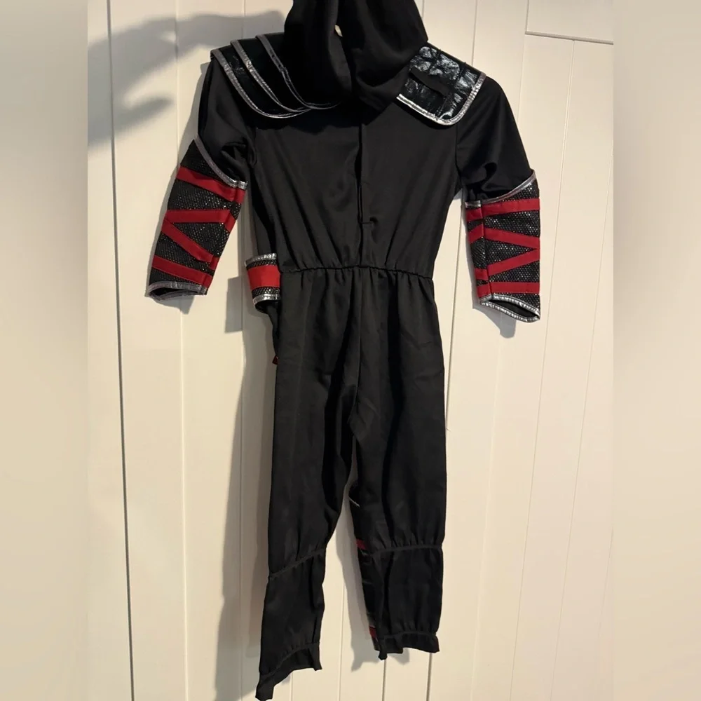 Kids Black & Red Dragon Ninja Costume Size 5-6 Halloween, Dress-Up, Costume Only